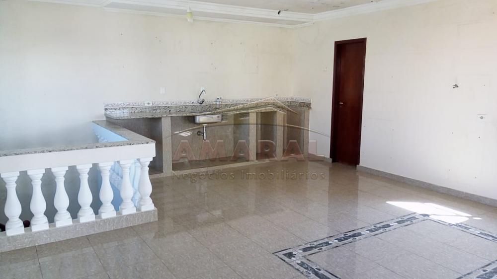 Alugar Casas / Sobrado em Suzano R$ 1.800,00 - Foto 4