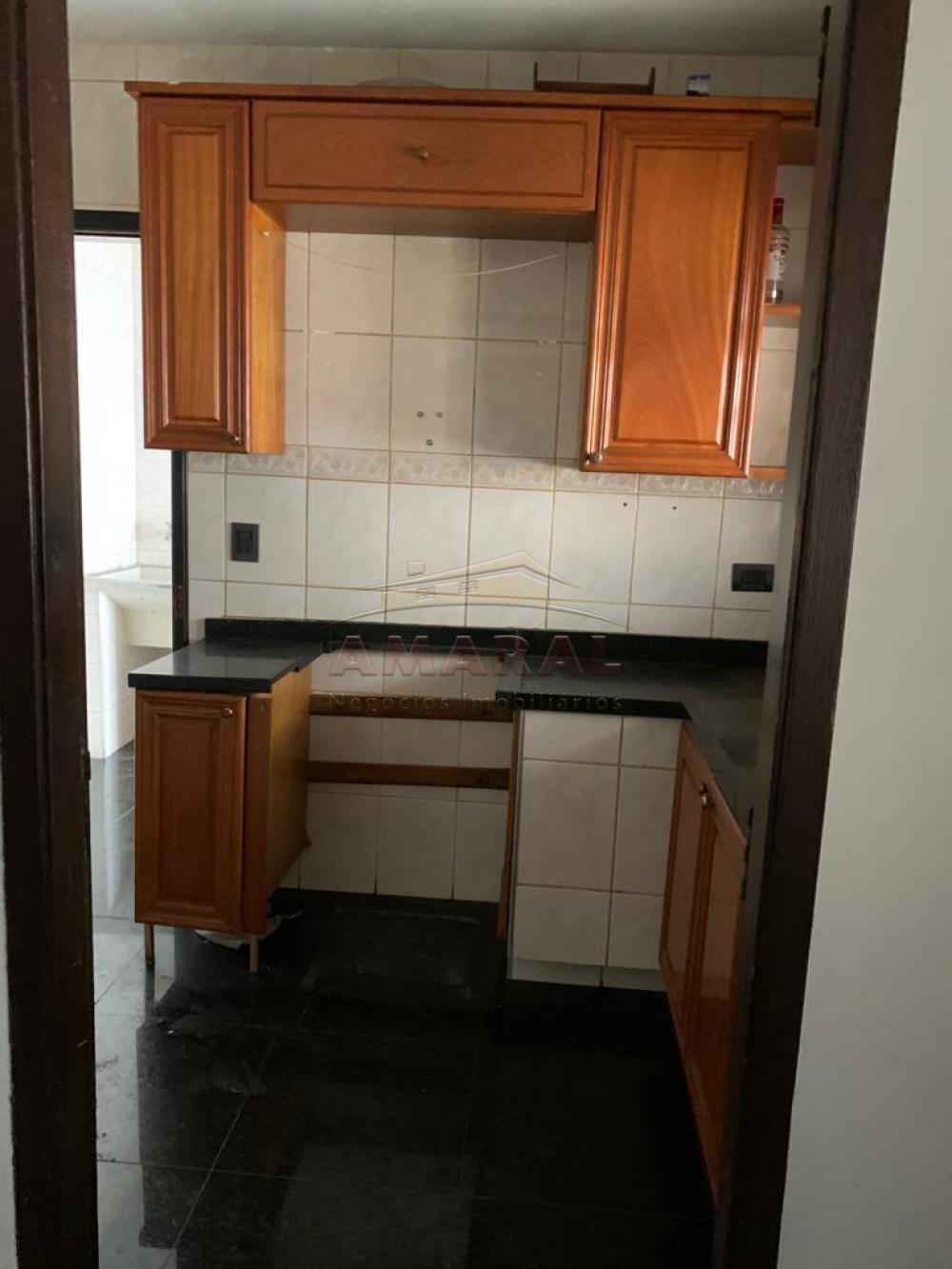 Alugar Casas / Sobrado em Suzano R$ 3.000,00 - Foto 7