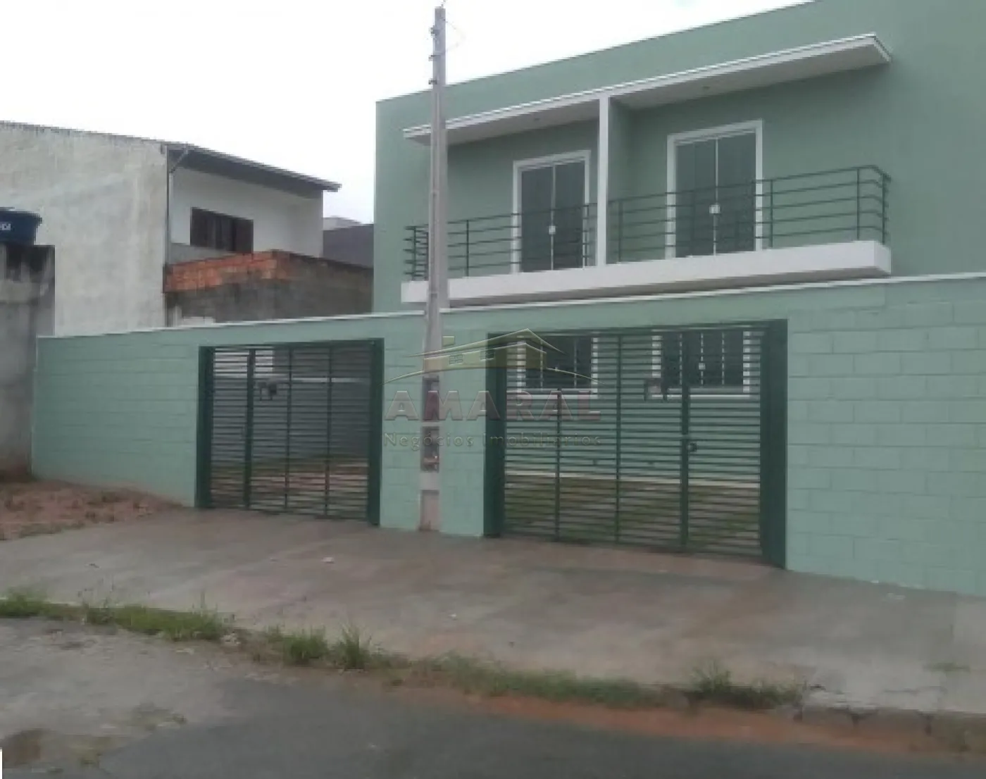 Comprar Casas / Sobrado em Mogi das Cruzes R$ 380.000,00 - Foto 1