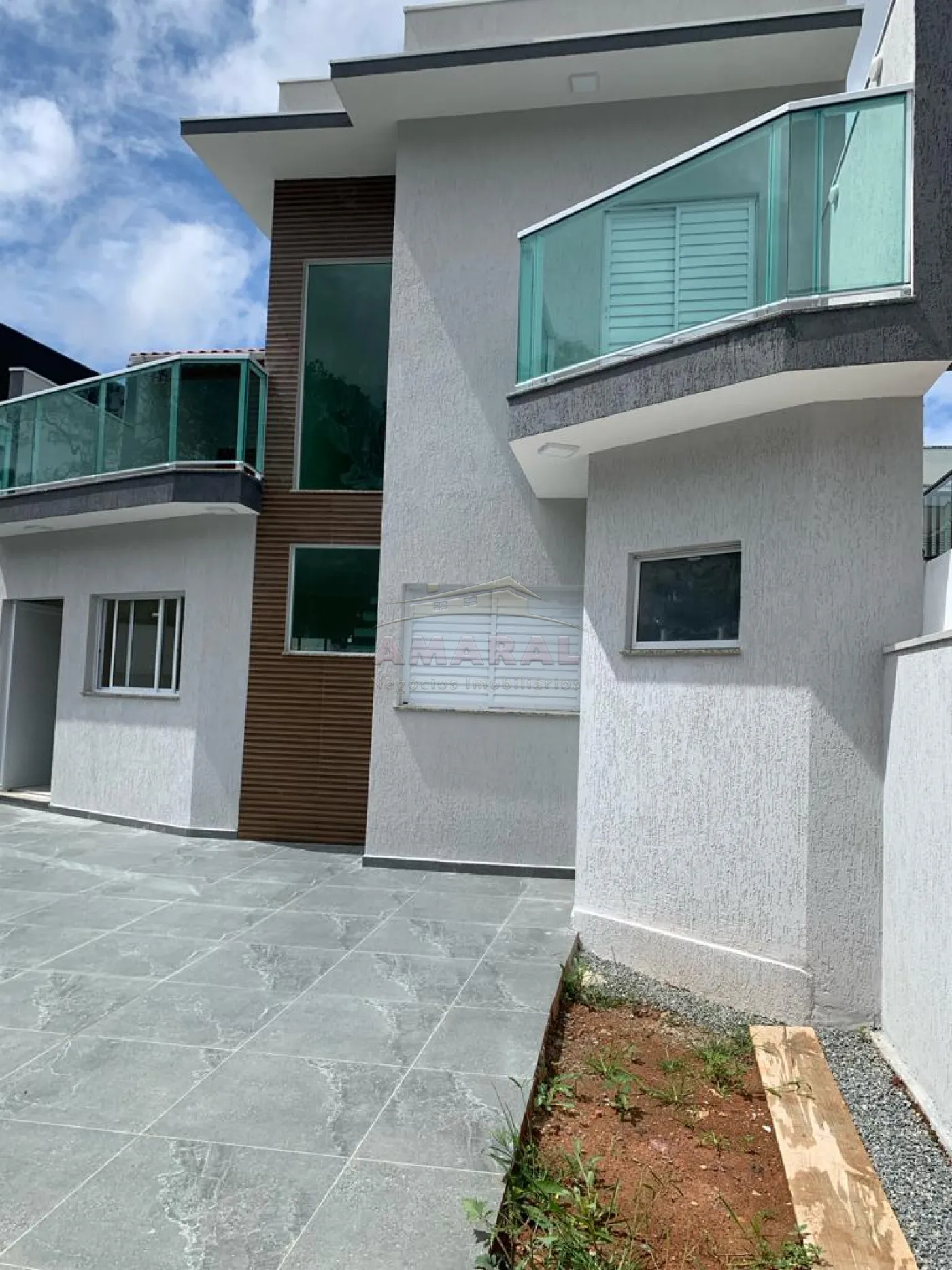 Comprar Casas / Condomínio em Mogi das Cruzes R$ 695.000,00 - Foto 1