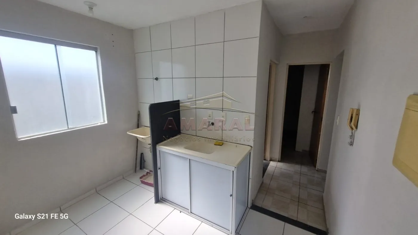 Alugar Apartamentos / Padrão em Suzano R$ 800,00 - Foto 2