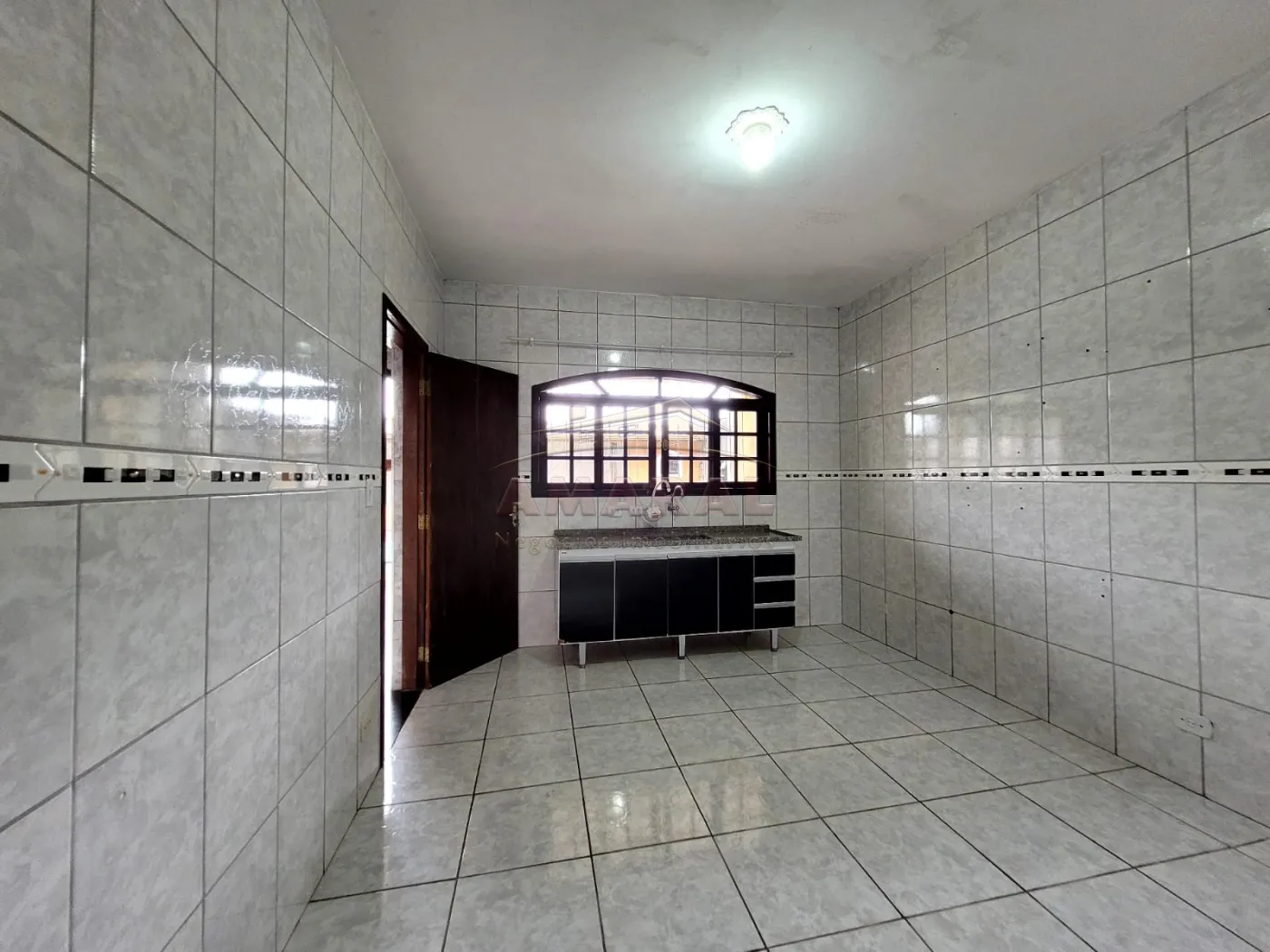 Alugar Casas / Sobrado em Ribeirão Pires R$ 3.000,00 - Foto 7