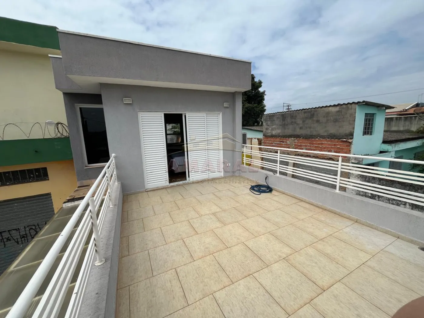 Comprar Casas / Sobrado em Suzano R$ 600.000,00 - Foto 1