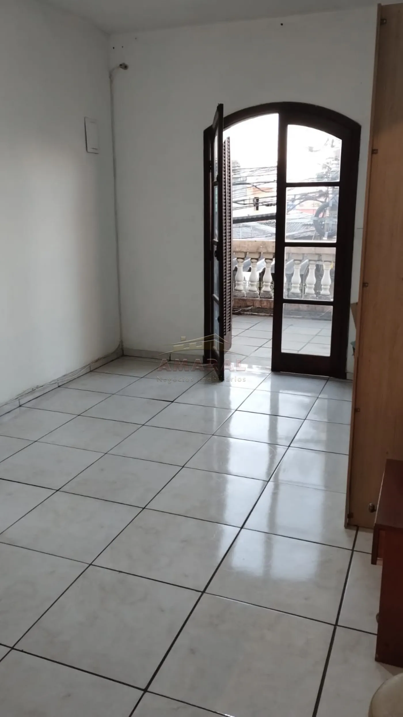 Comprar Casas / Sobrado em Suzano R$ 550.000,00 - Foto 5