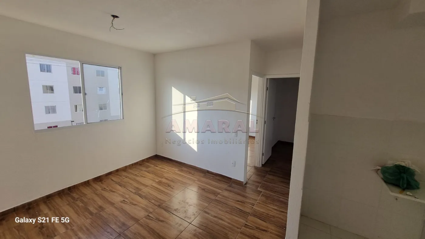 Alugar Apartamentos / Padrão em Suzano R$ 945,00 - Foto 3