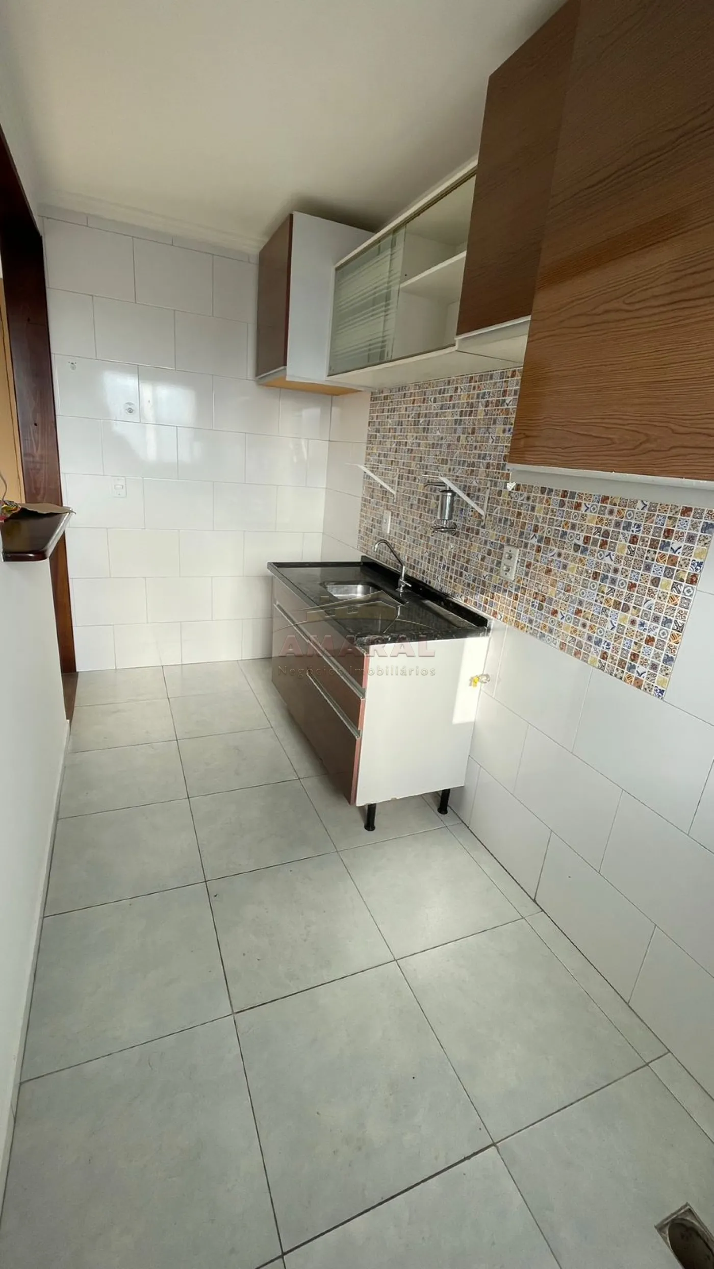 Alugar Apartamentos / Padrão em Suzano R$ 850,00 - Foto 2