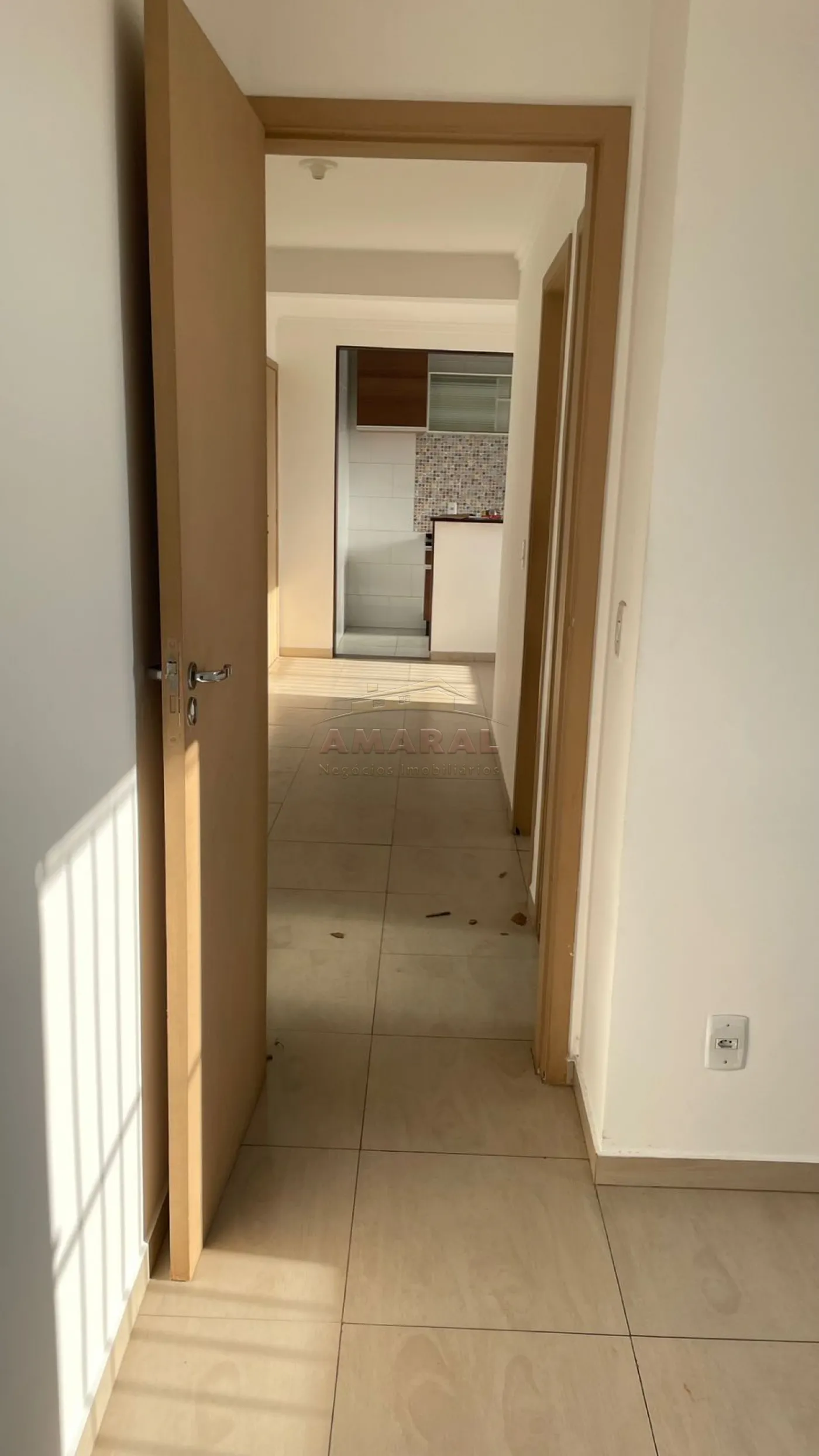 Alugar Apartamentos / Padrão em Suzano R$ 850,00 - Foto 6