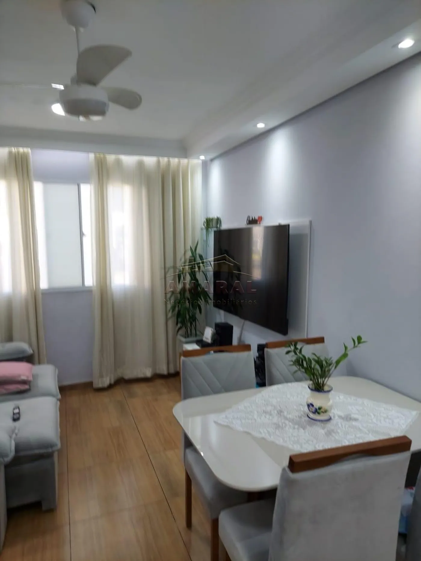 Comprar Apartamentos / Padrão em Suzano R$ 210.000,00 - Foto 1