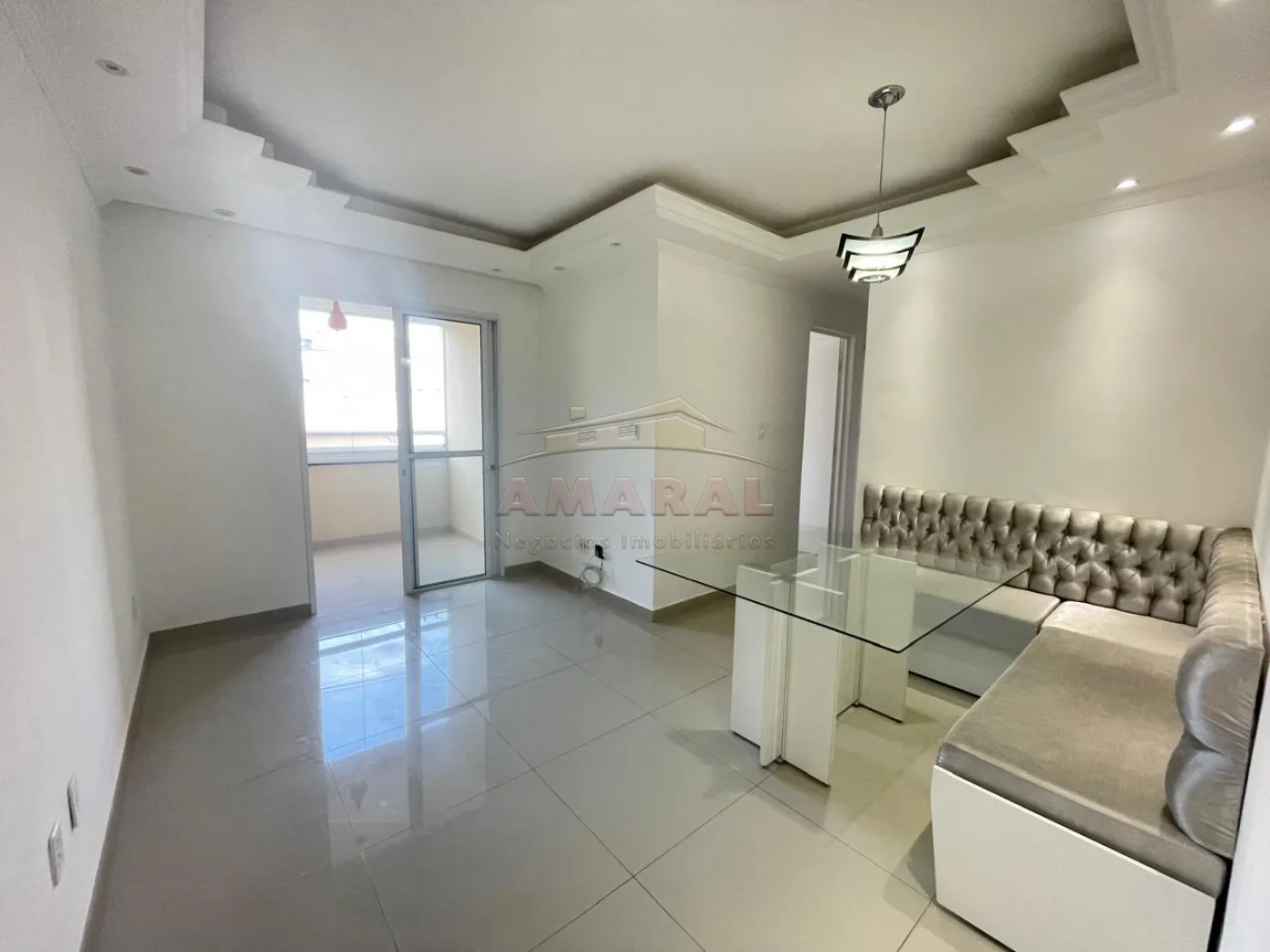 Comprar Apartamentos / Padrão em Suzano R$ 280.000,00 - Foto 1