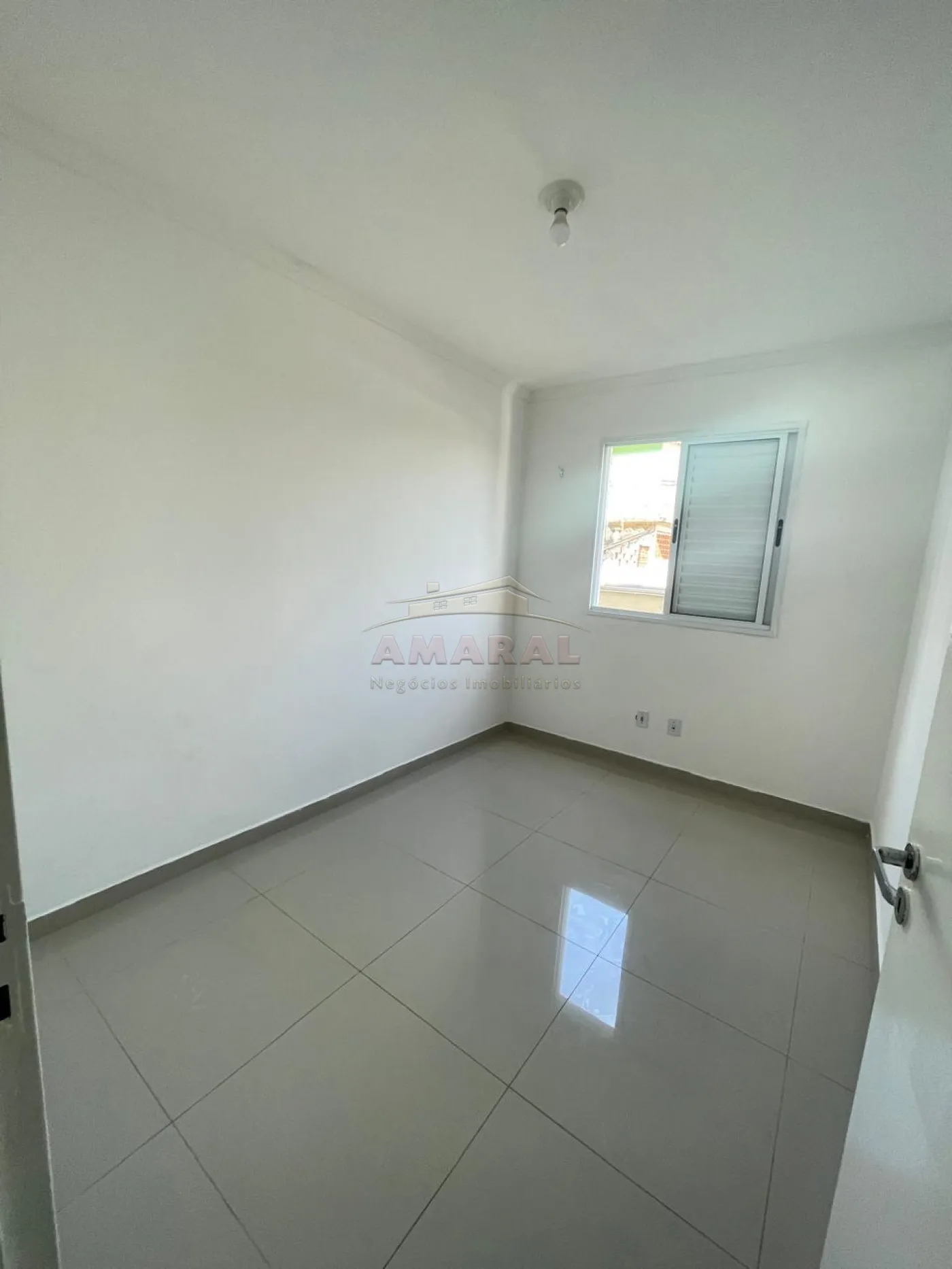 Comprar Apartamentos / Padrão em Suzano R$ 280.000,00 - Foto 4