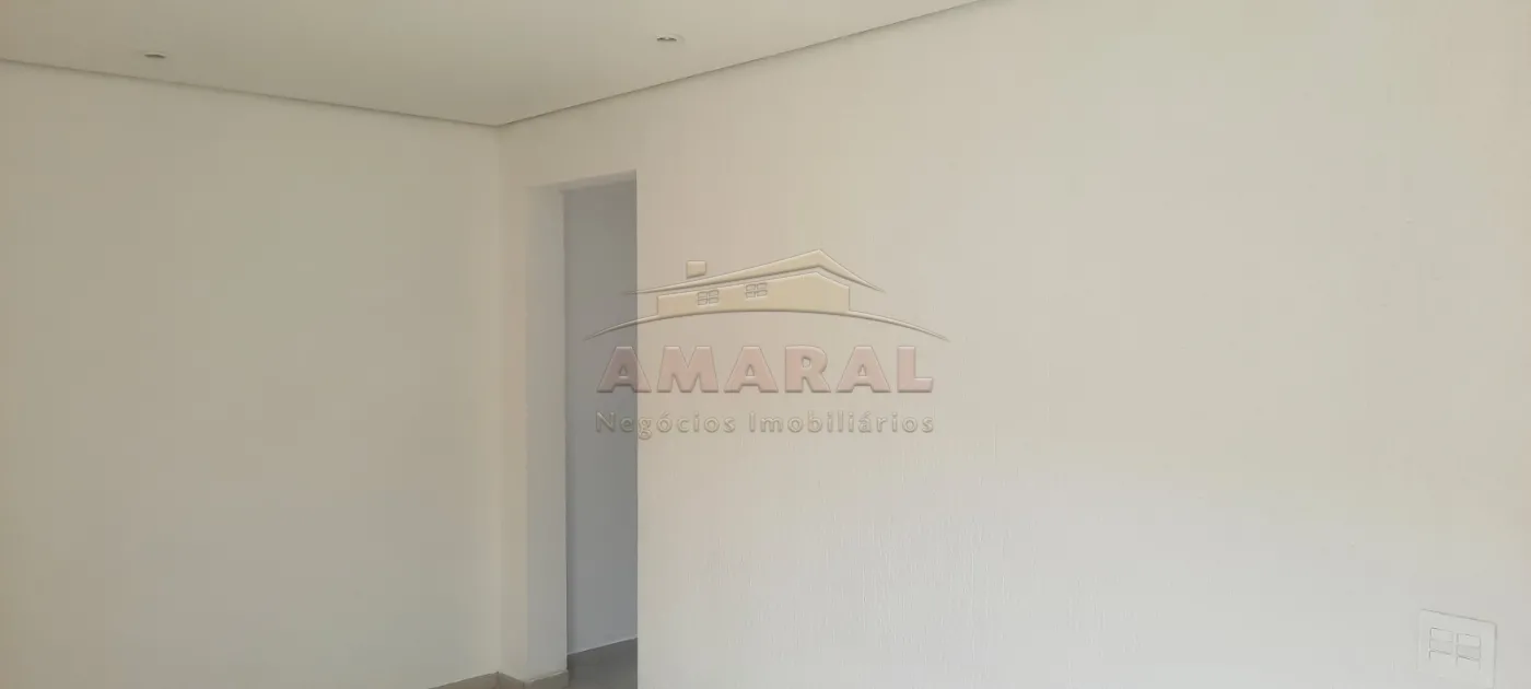 Comprar Apartamentos / Padrão em Suzano R$ 190.000,00 - Foto 3