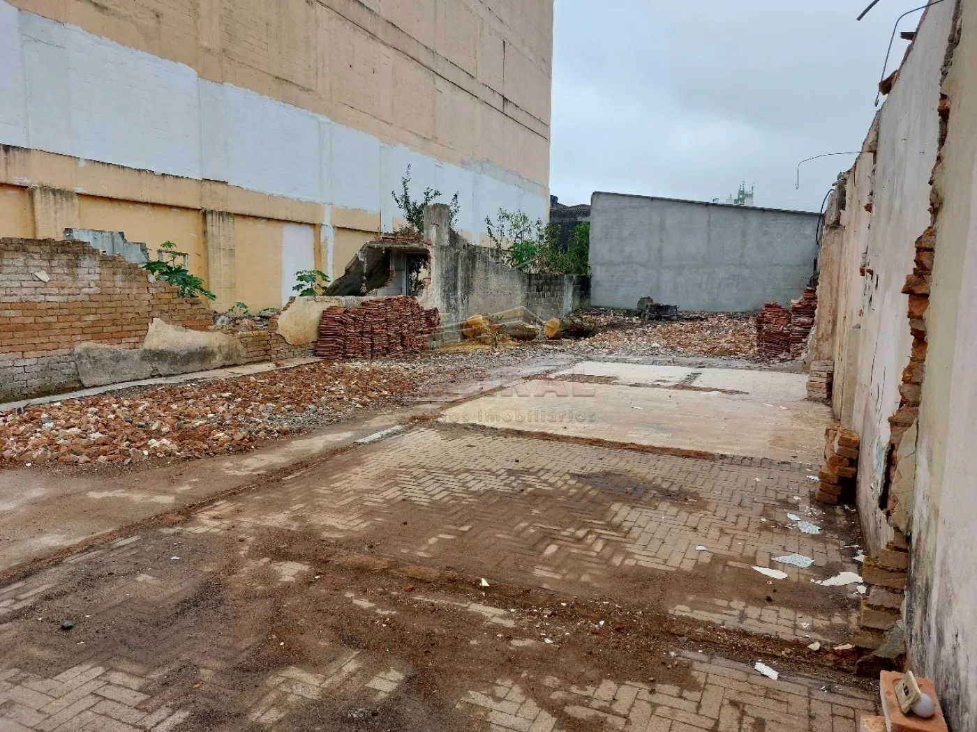 Comprar Terrenos / Terreno em Suzano R$ 520.000,00 - Foto 2