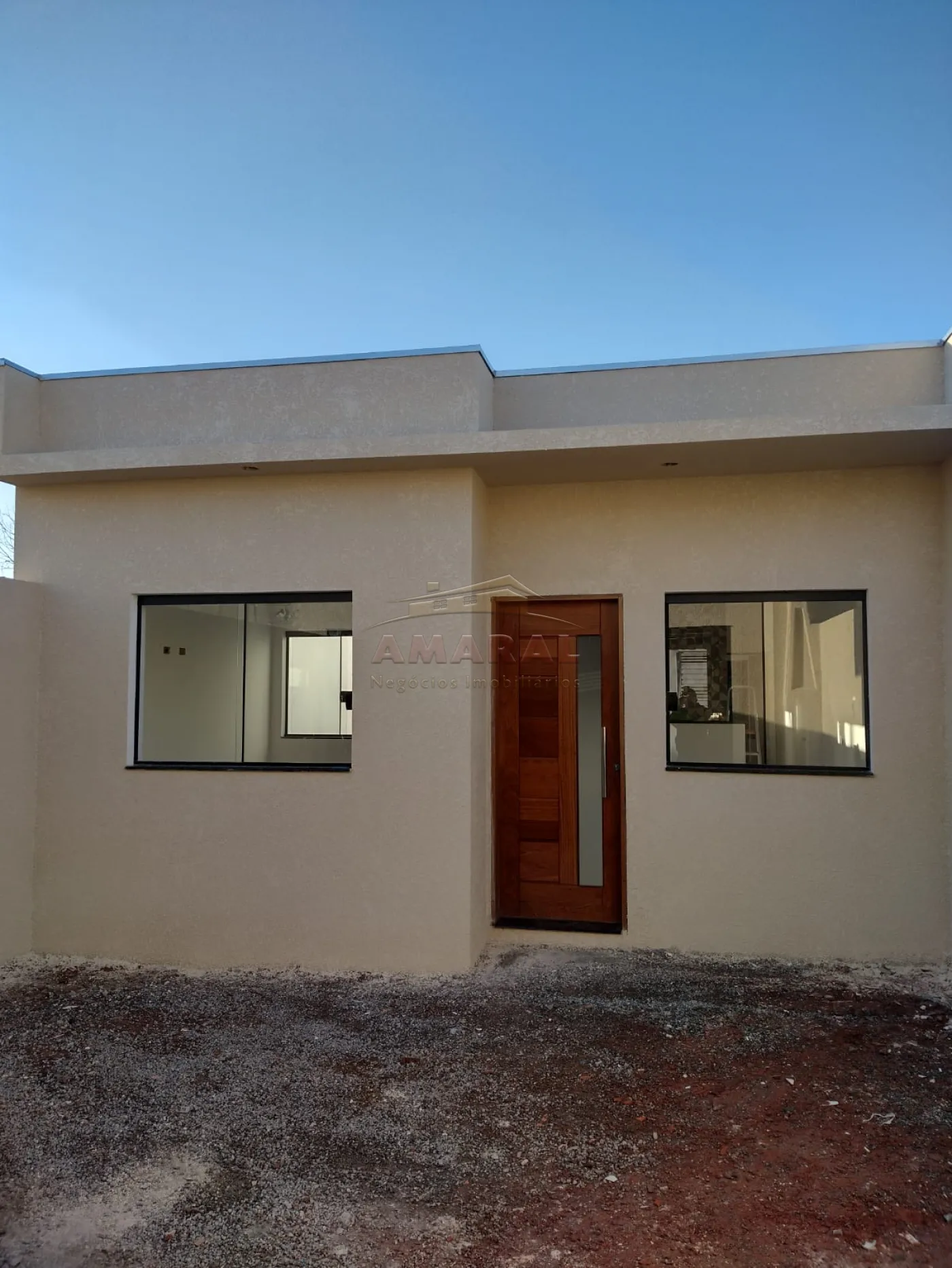 Comprar Casas / Térrea em Suzano R$ 450.000,00 - Foto 2