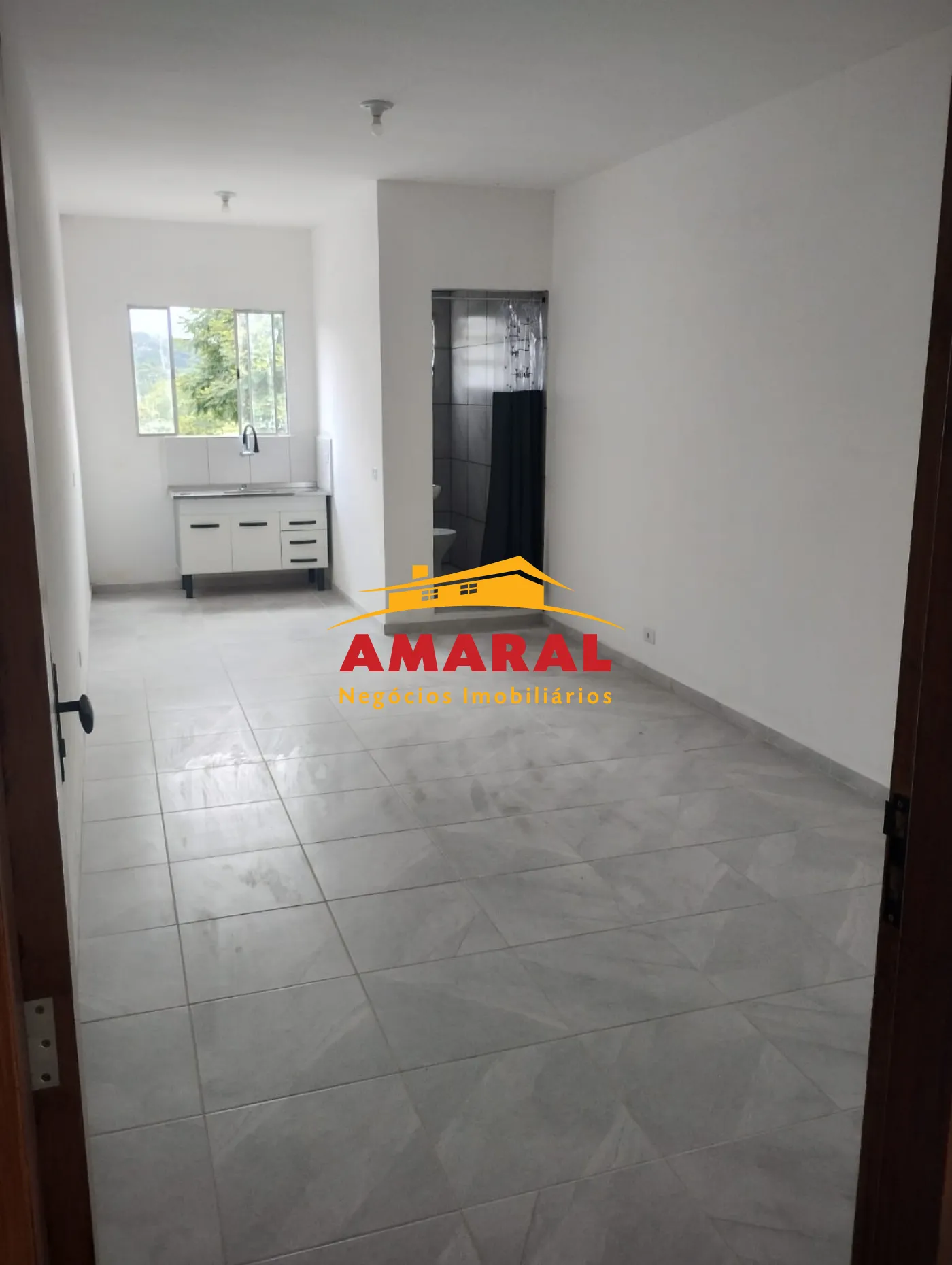 Alugar Apartamentos / Kitchnet em Suzano R$ 950,00 - Foto 5