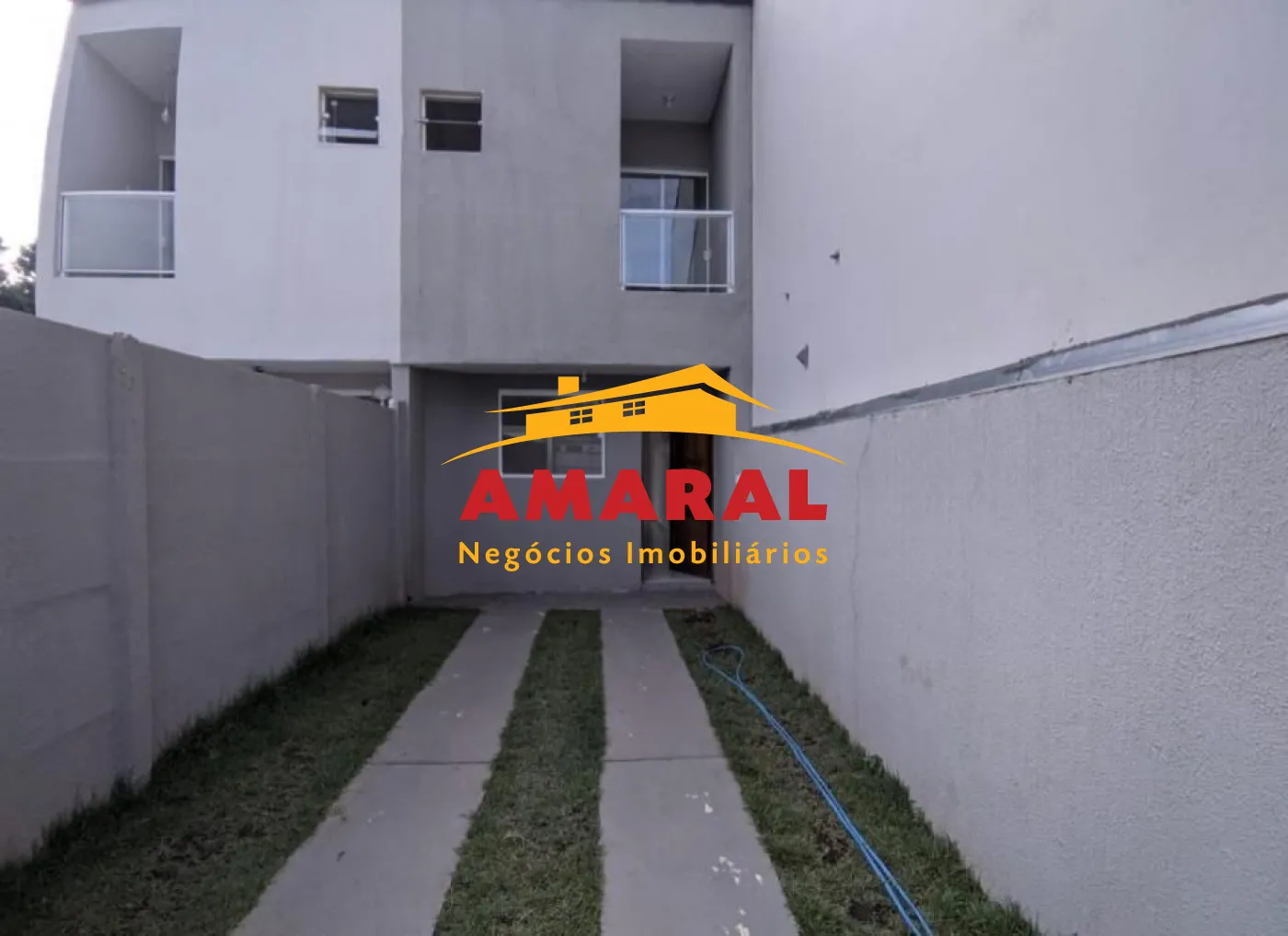 Comprar Casas / Sobrado em Mogi das Cruzes R$ 415.000,00 - Foto 1